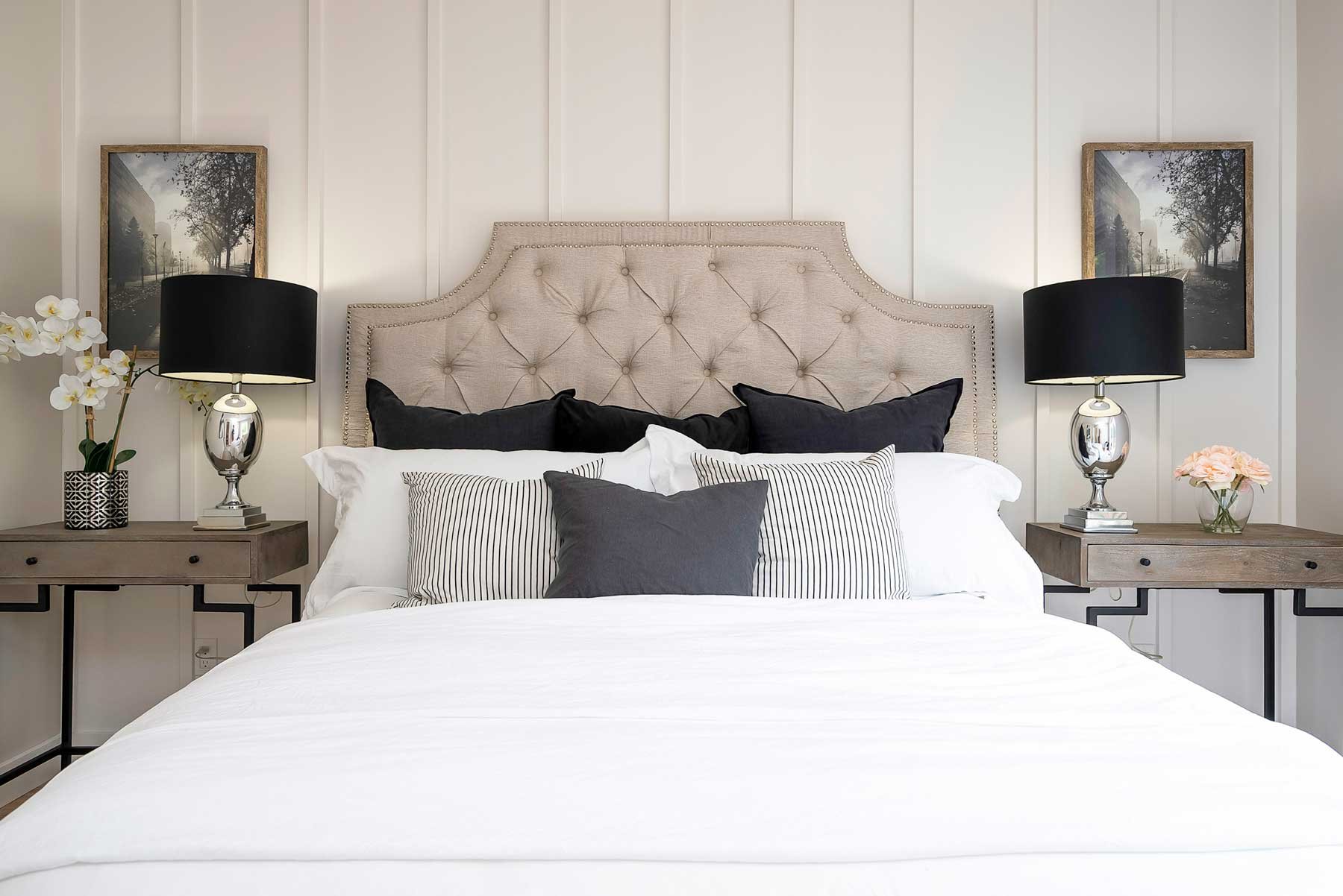 A real estate photo in Wasaga Beach, Ontario taken by Elevated Photos Canada of a bedroom.